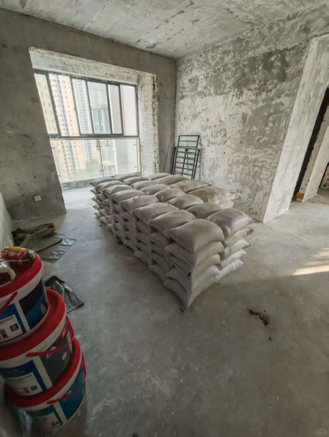 合专业建材批发货场 开启一站式采购新体验