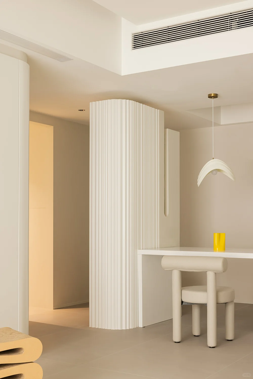 奶油风的温柔，水泥灰的硬朗，绝配！