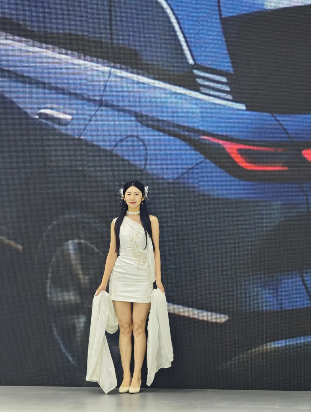 2025义乌车展比亚迪展台模特小姐姐，快去拍