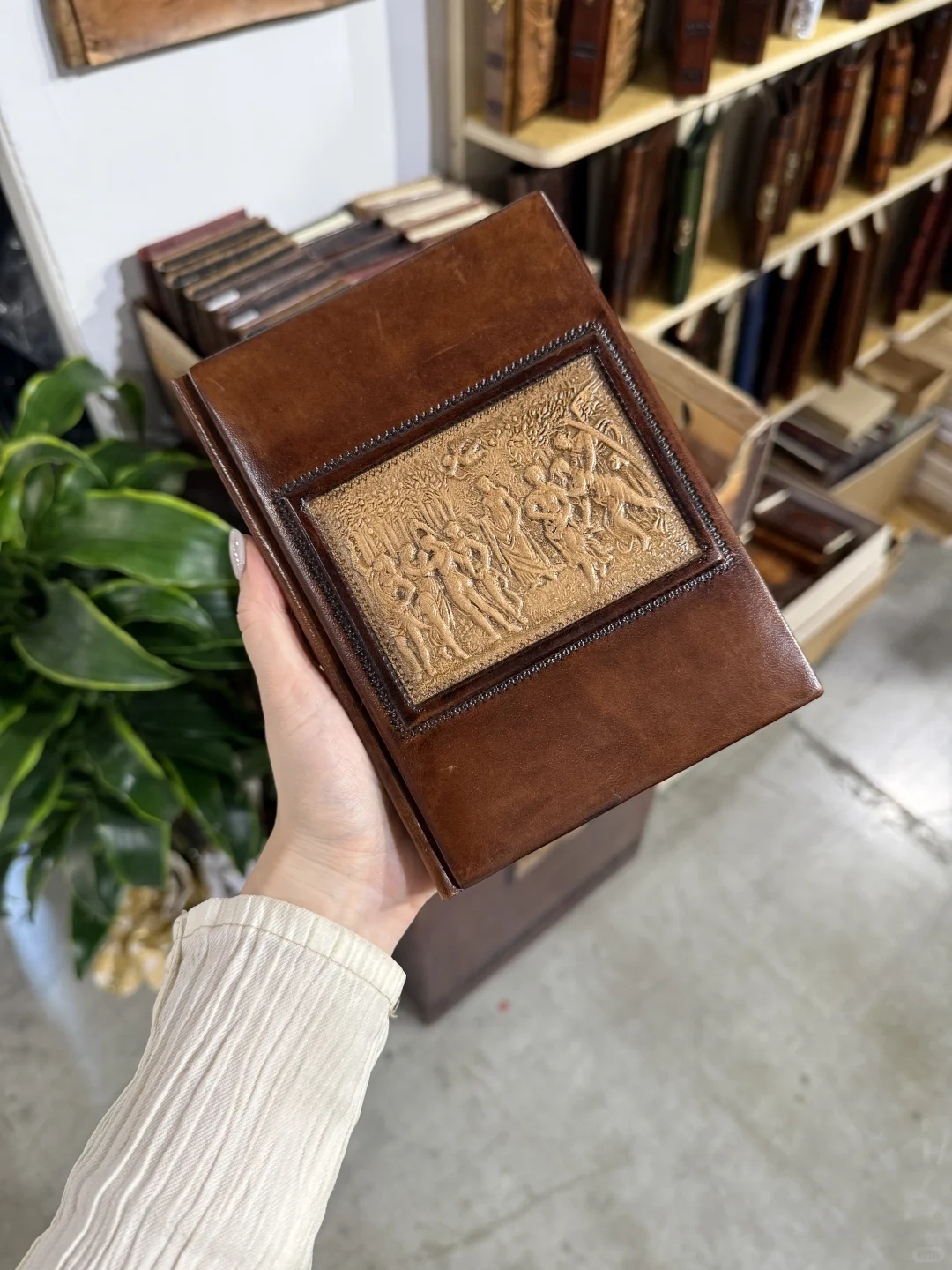 米兰展会买到的笔记本，颜值高到舍不得写！