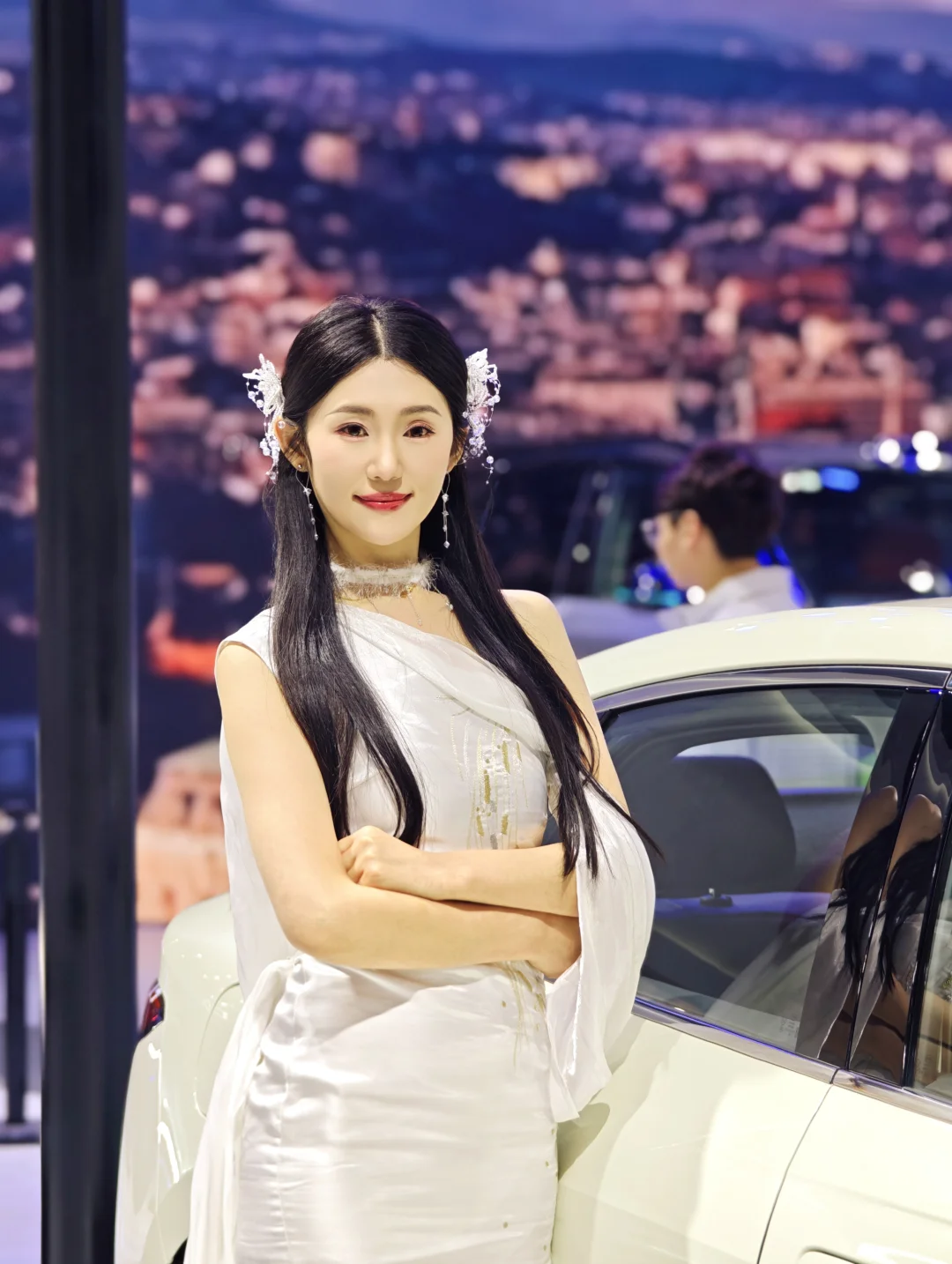 2025义乌车展比亚迪展台模特小姐姐，快去拍
