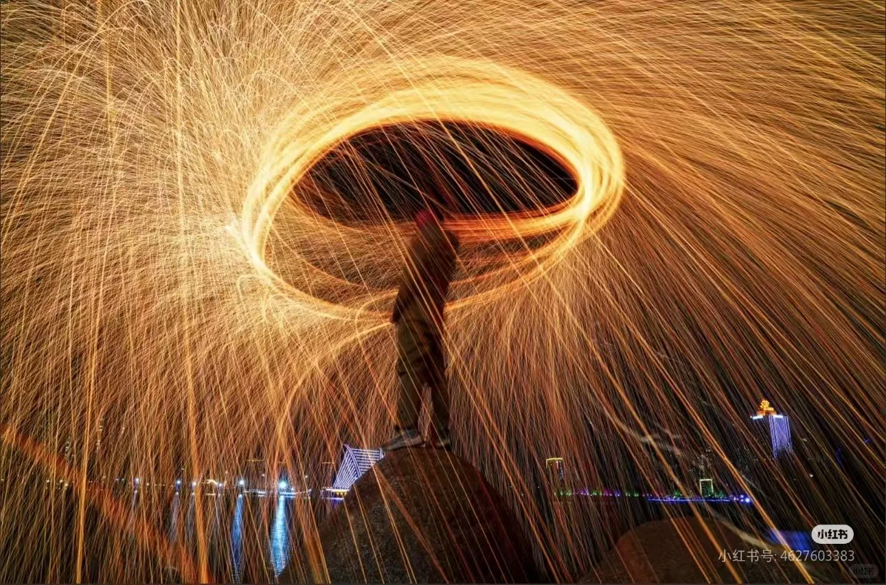 过年摆摊打树花,高利润低成本