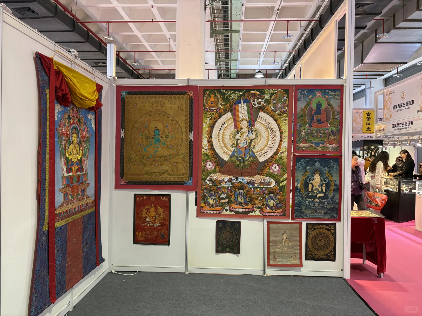 逛珠宝展真的太快乐了?