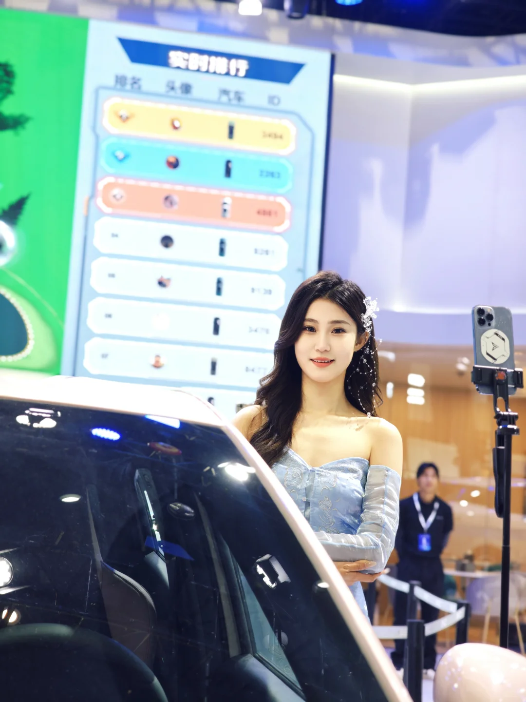 2025义乌车展比亚迪展台模特小姐姐，快去拍