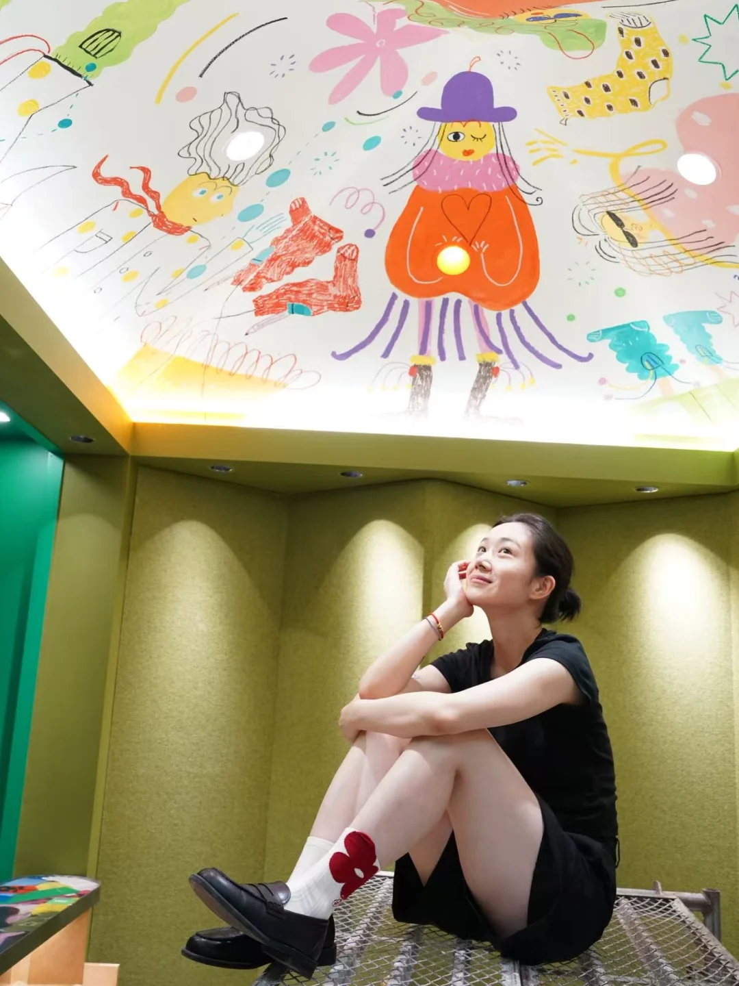 重装开业｜和插画师孙佳艺，打造袜子天花板
