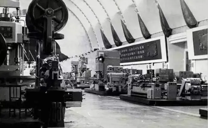 #图片回顾六十年代#?