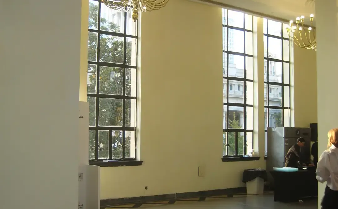 06女大??展会翻译…