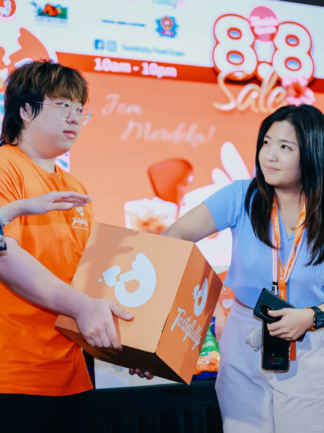 ??如果有100种以上的美食在你面前…