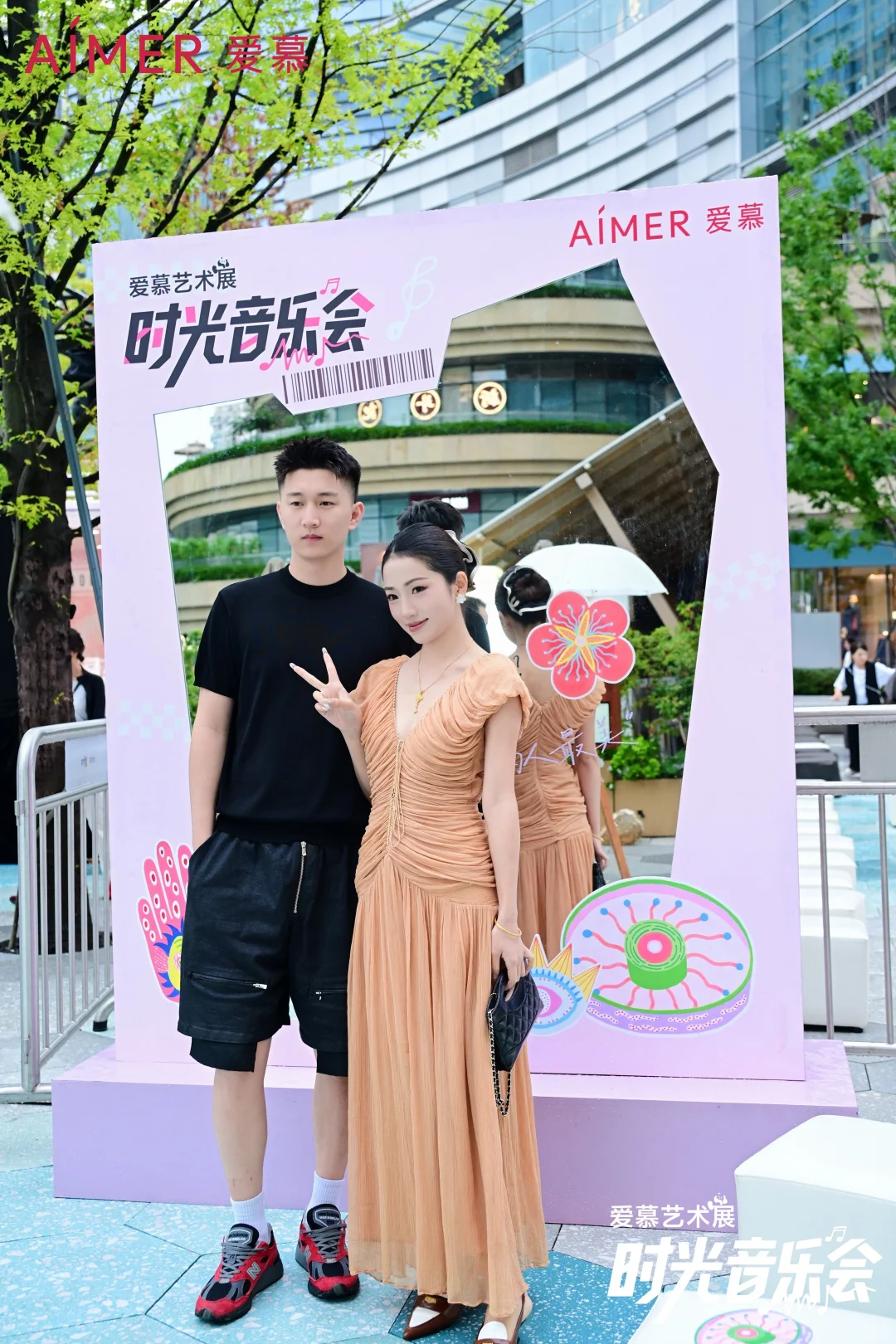 爱慕艺术展??‍♀️时光音乐会