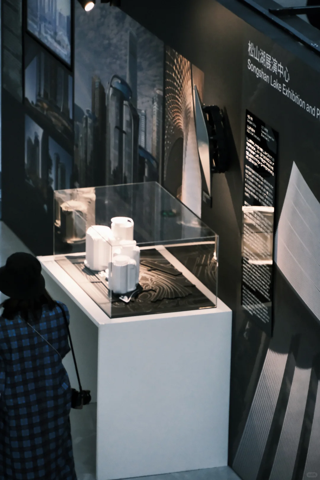 深圳新展?用未来感重新定义21世纪建筑美