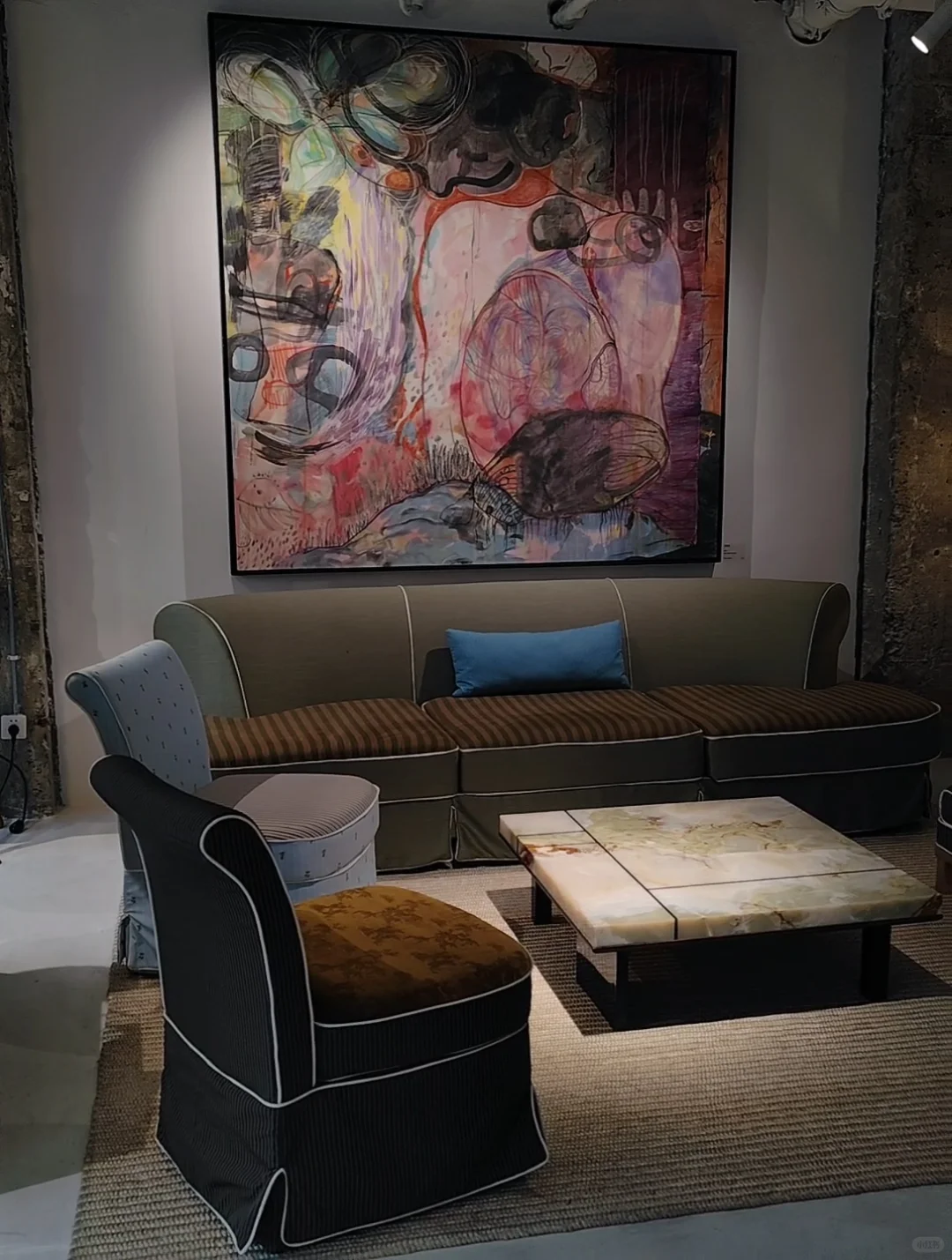 上海看展 | 苏州河畔百年仓库里的空间美学