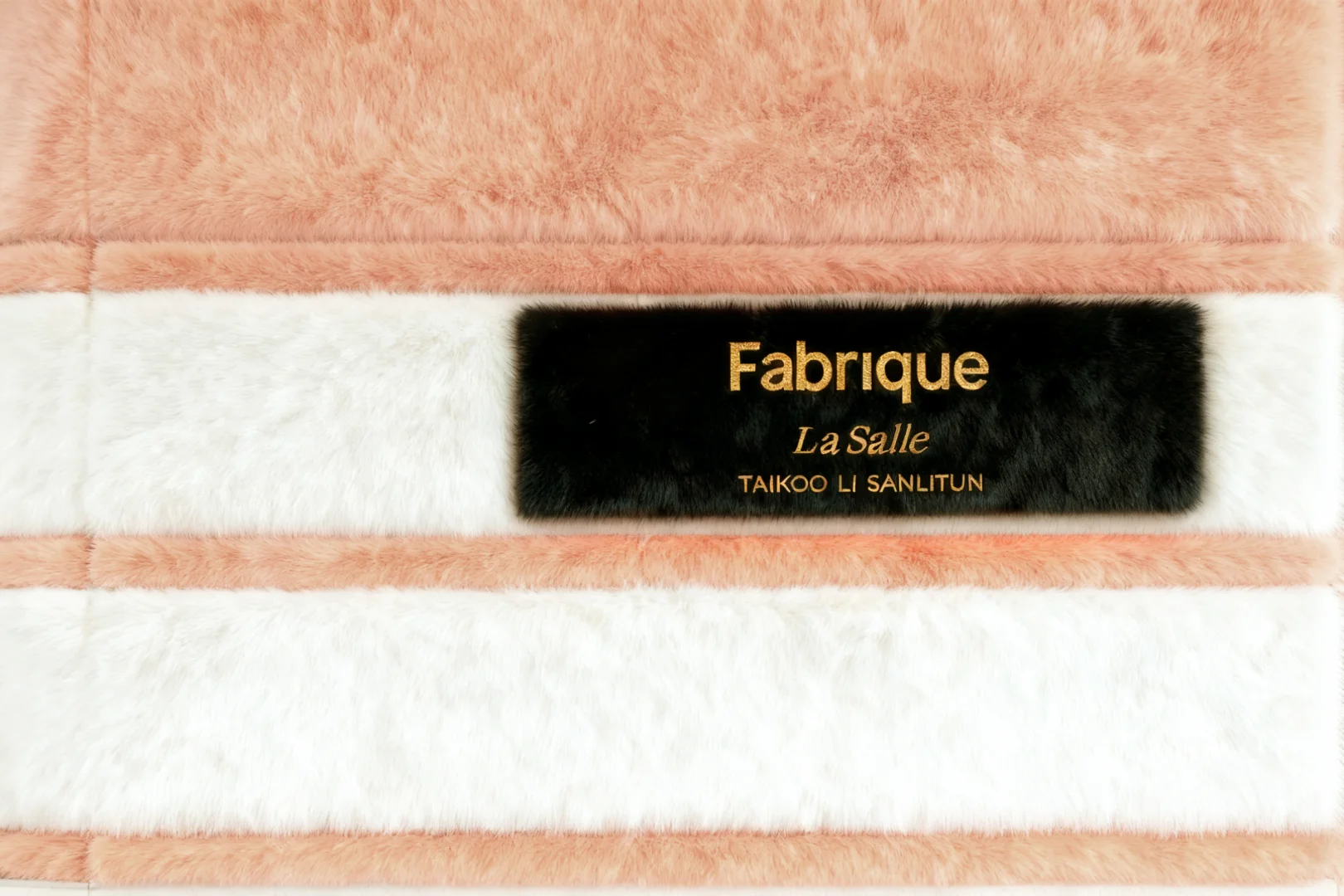 ?北京三里屯惊现最时髦毛绒绒门店?