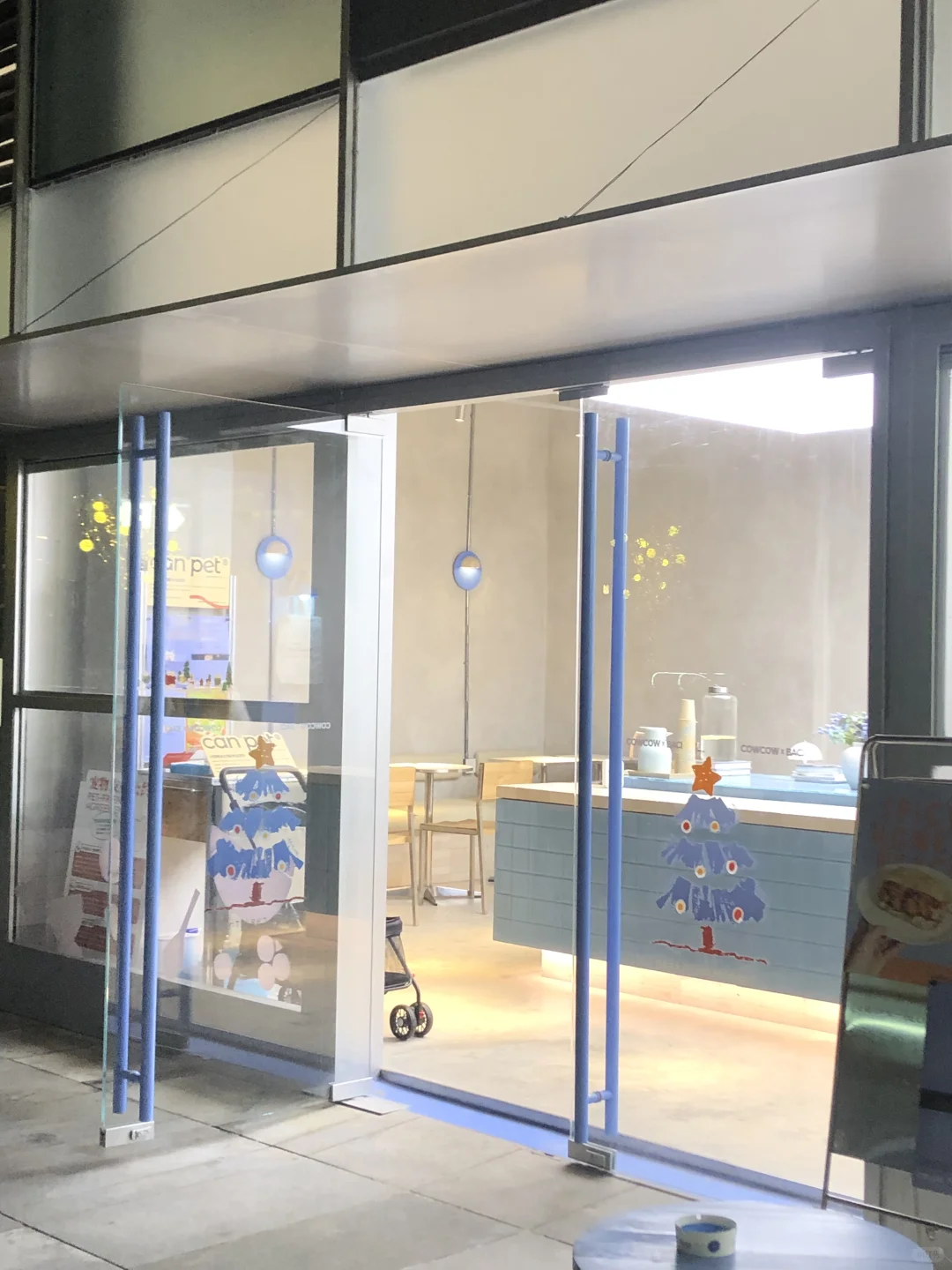 更偏爱女孩子的艺术展览外企