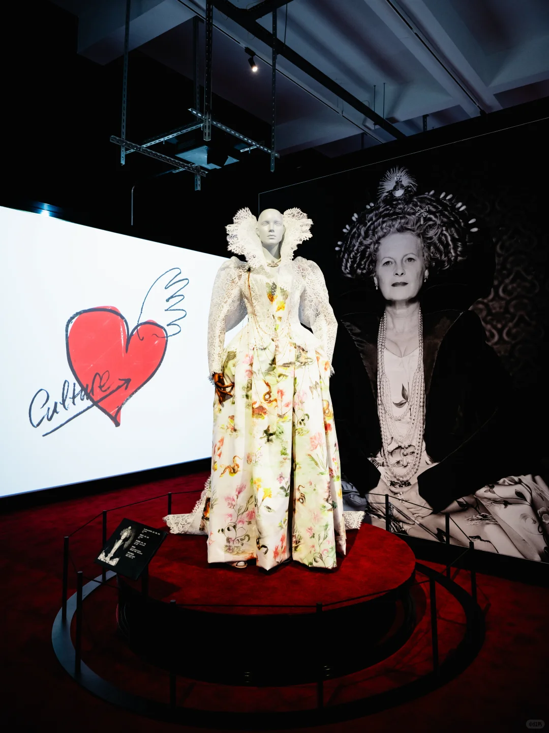 成都看展|欢迎来到西太后的解构星球