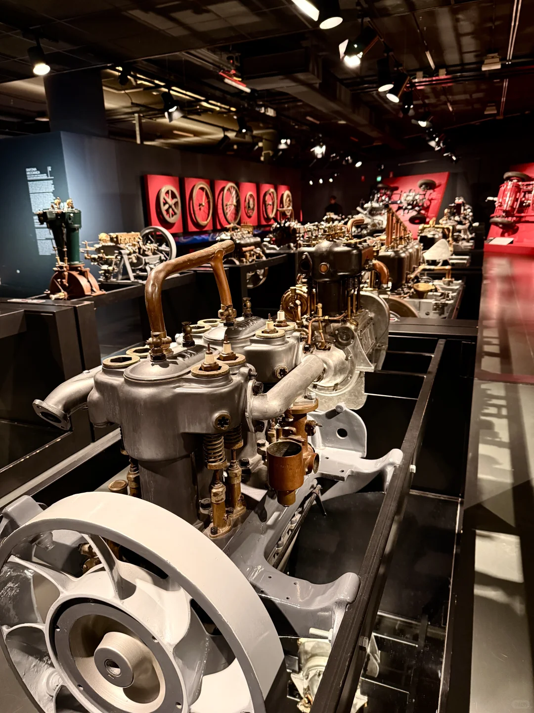 ??意大利汽车工业展——都灵