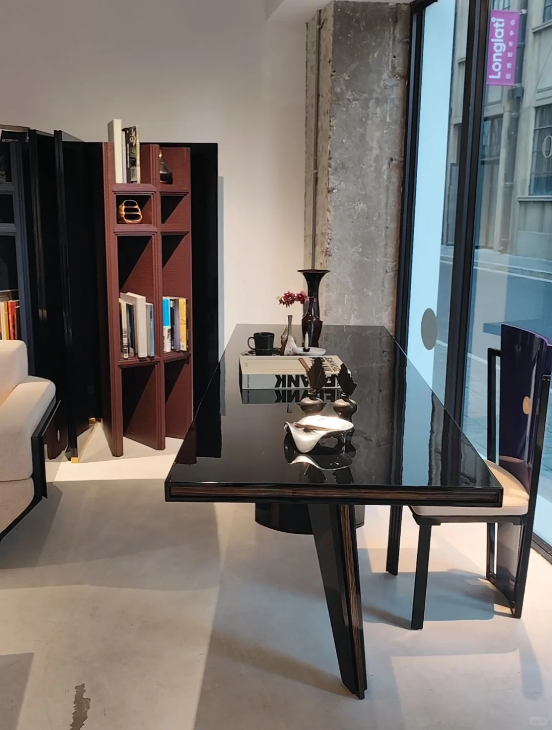 上海看展 | 苏州河畔百年仓库里的空间美学