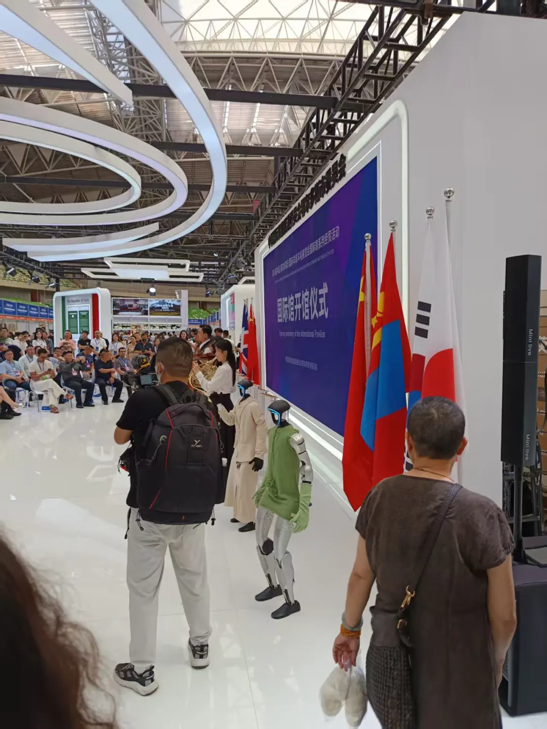 第八届中国（鄂尔多斯）国际羊绒羊毛展览会