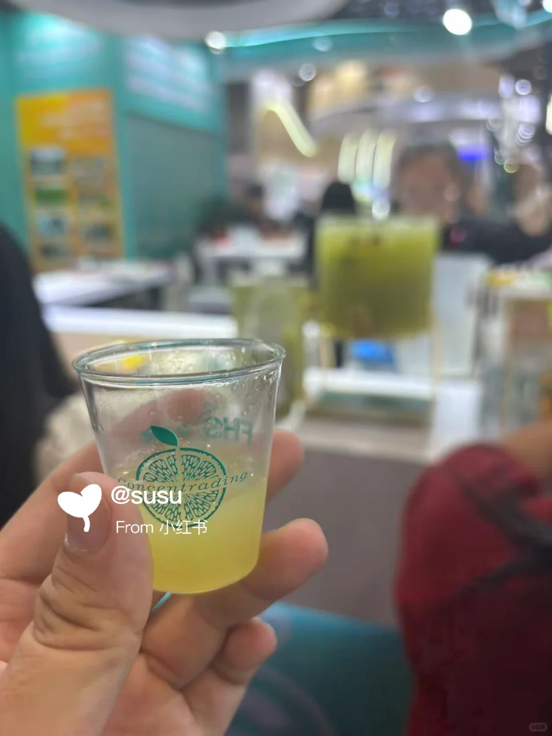 12.16逛国展 (羊毛?)真能试吃到饱..