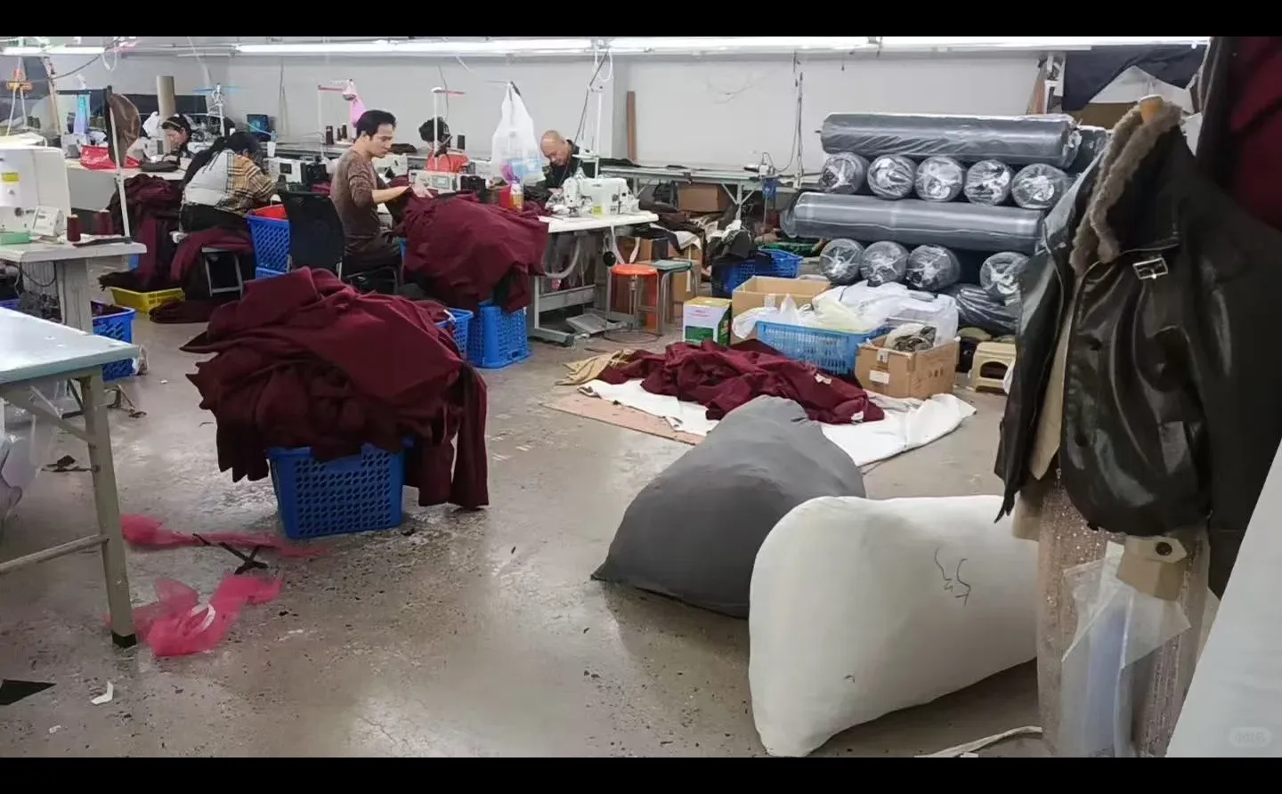 00后创业 敢把生产线晒给你看