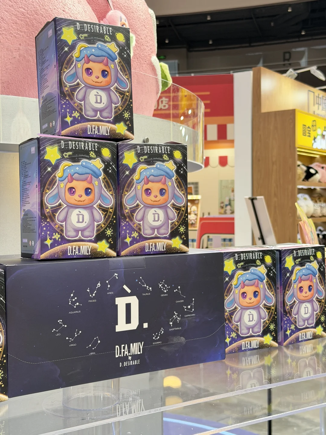 上海 预计明后天大概有100000人来这里