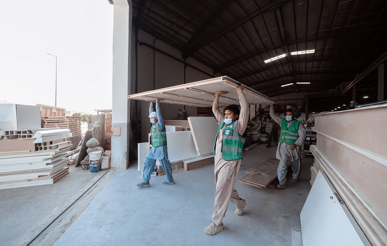 参加2月沙特防务展，现在都算“踩点”！