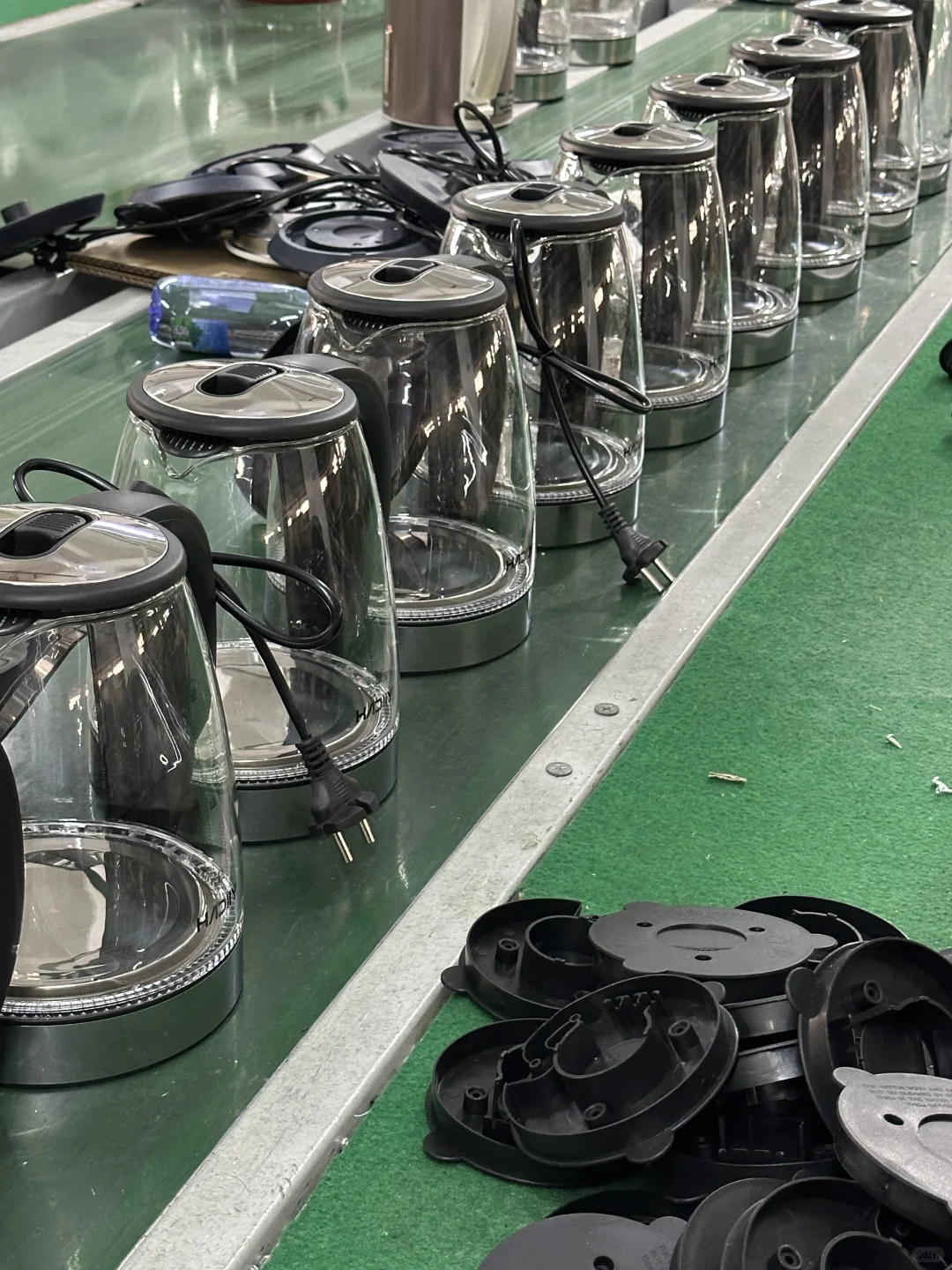 玻璃壶生产线实拍