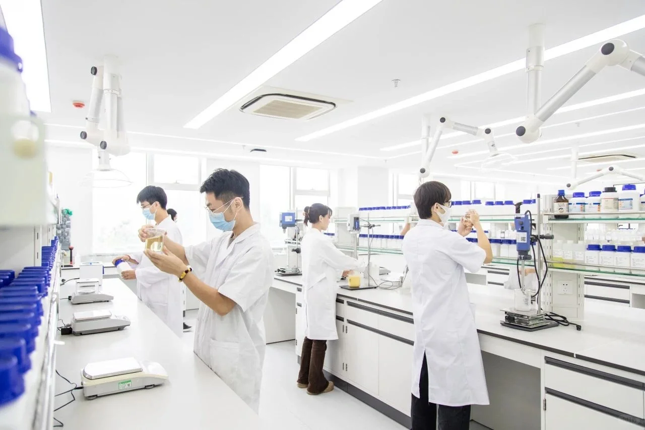 从研发室到生产线！