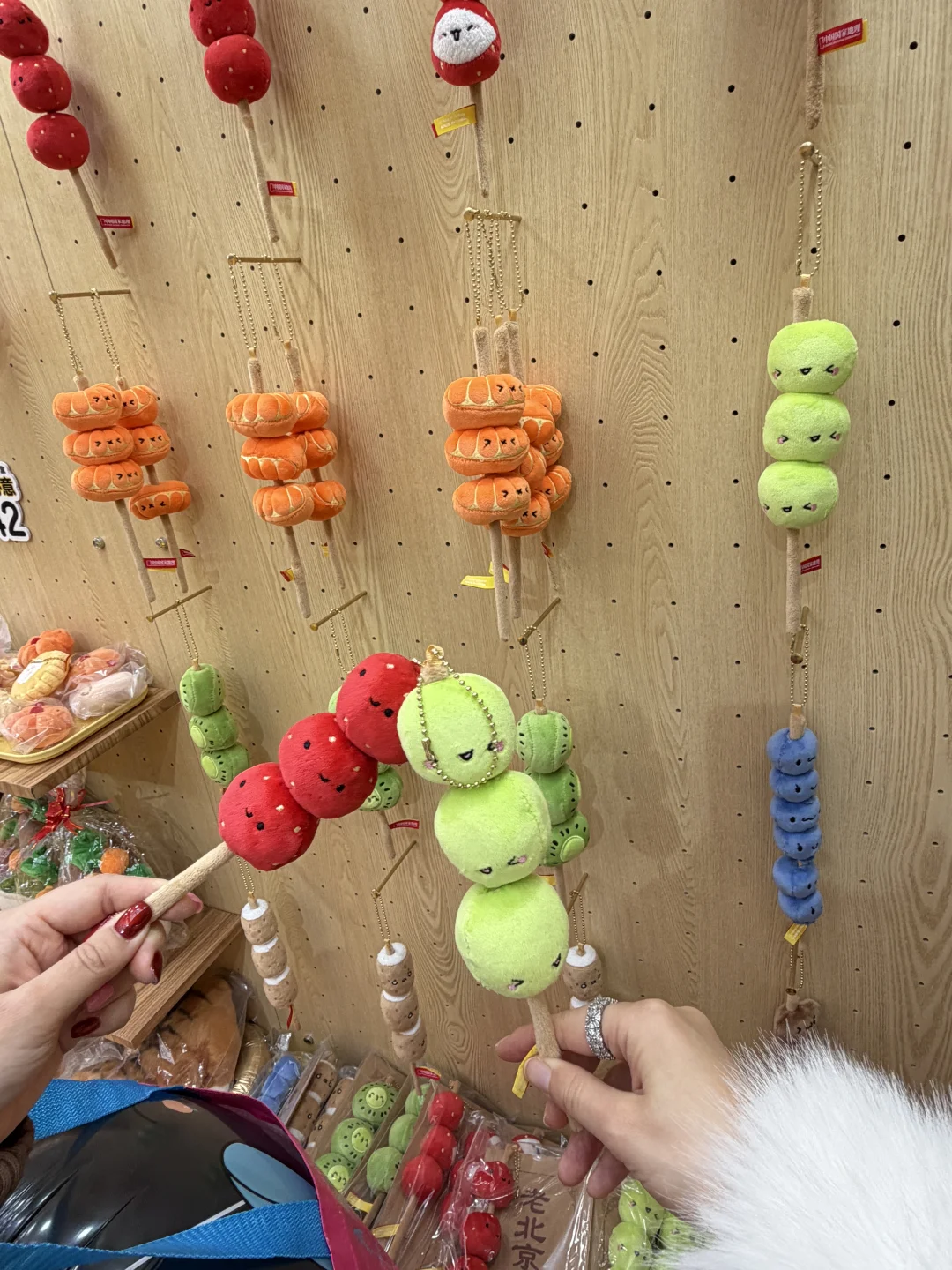 上海 预计明后天大概有100000人来这里