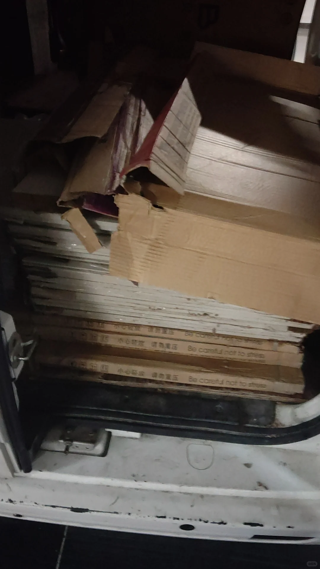 武汉三镇黄沙水泥瓷砖卫浴批发