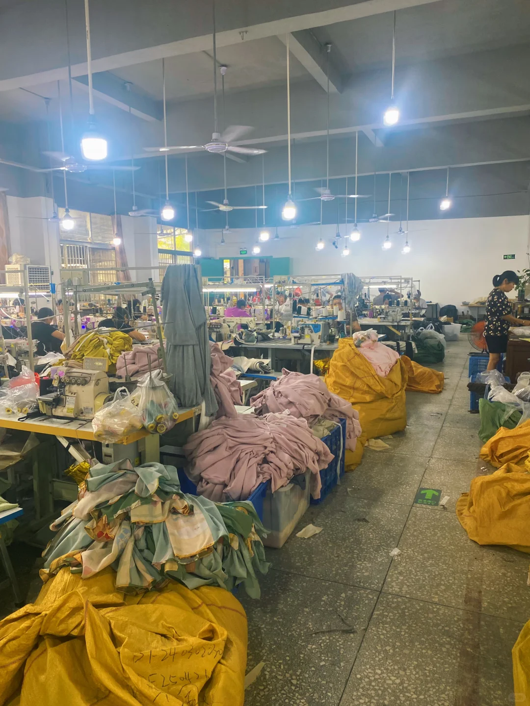 ??西班牙品牌找中国服装工厂？可以看这里