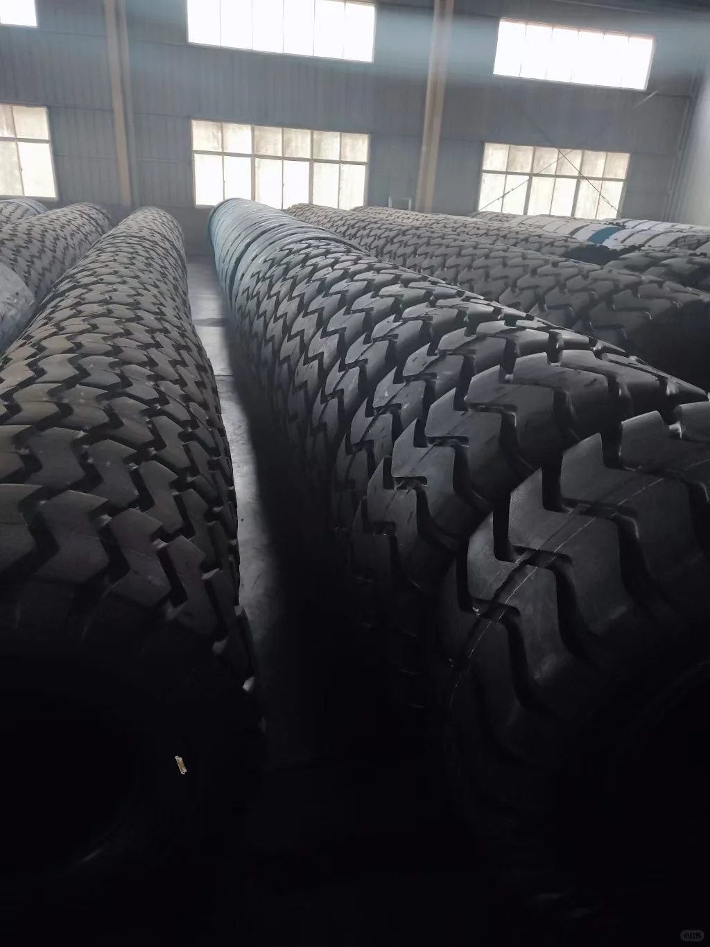 轮胎工厂的日常 ??