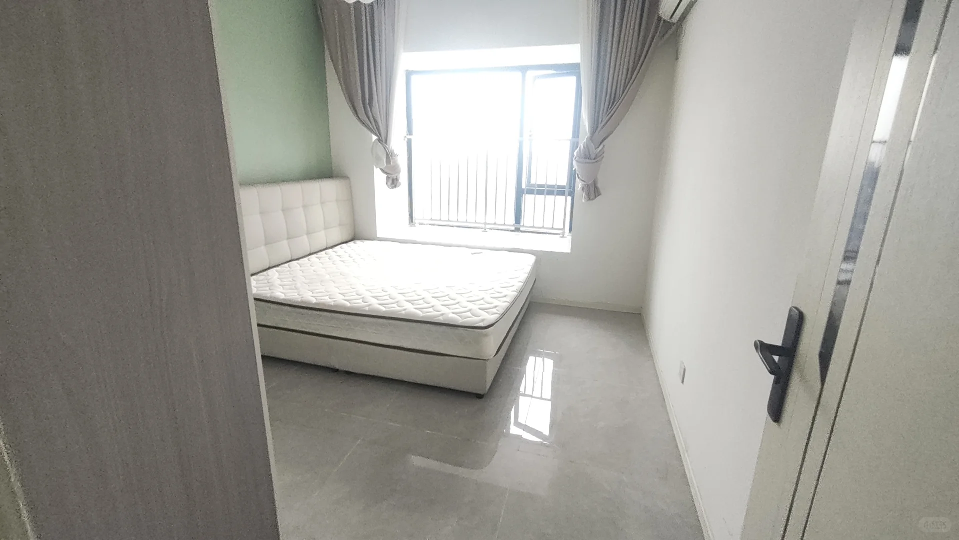 四川农业大学附近锦绣城三期精装套四出租