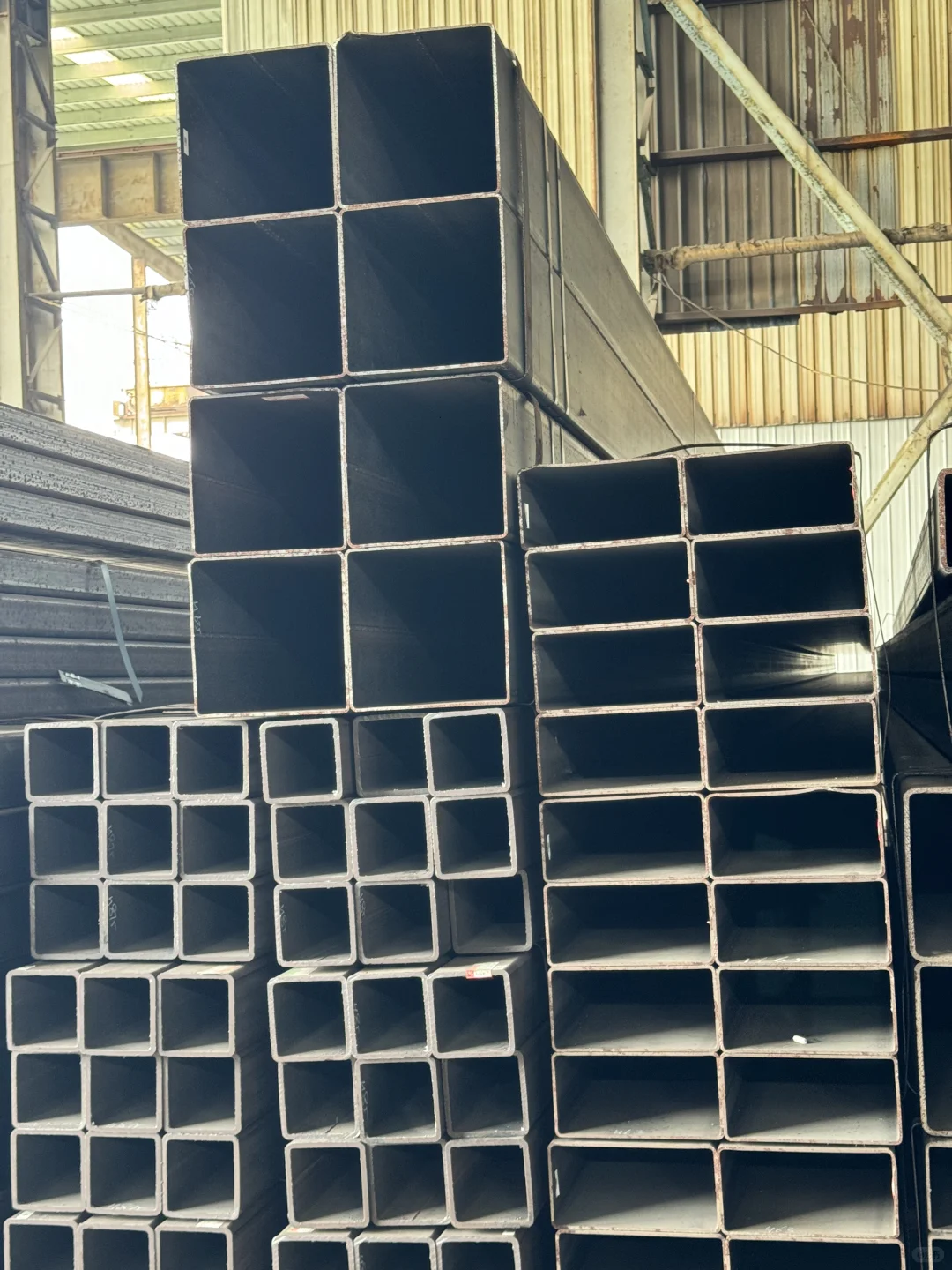做框架,用圆管还是方管?别再选错白花钱!