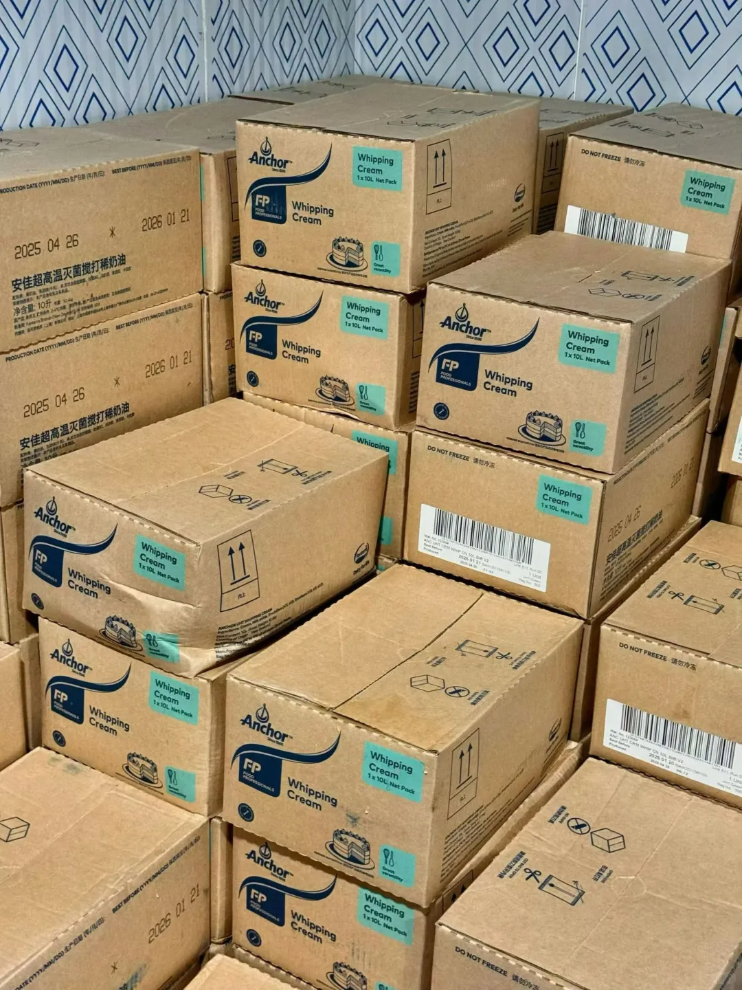 好奶，就是简单！奶罐排排坐！