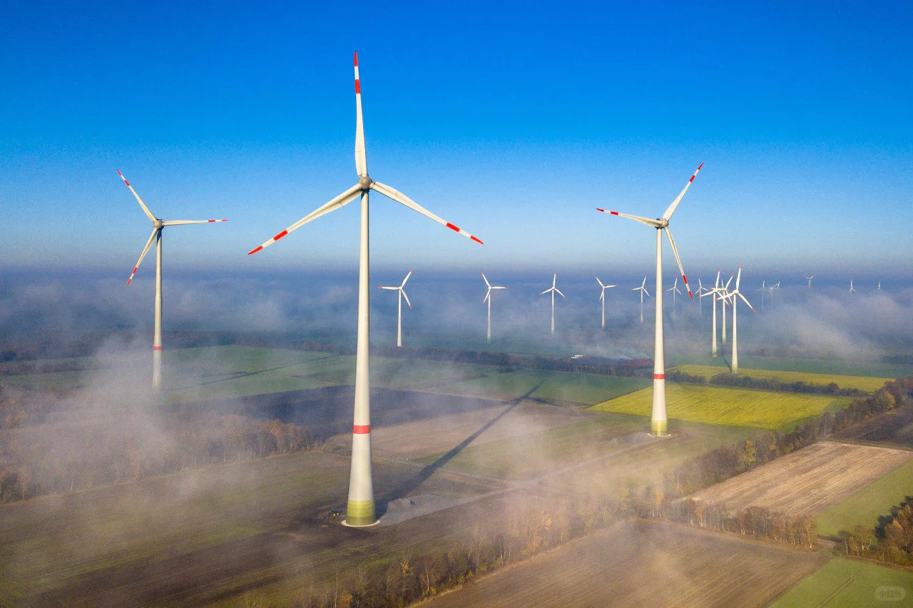 中国电建真强啊，一天中标16亿元！