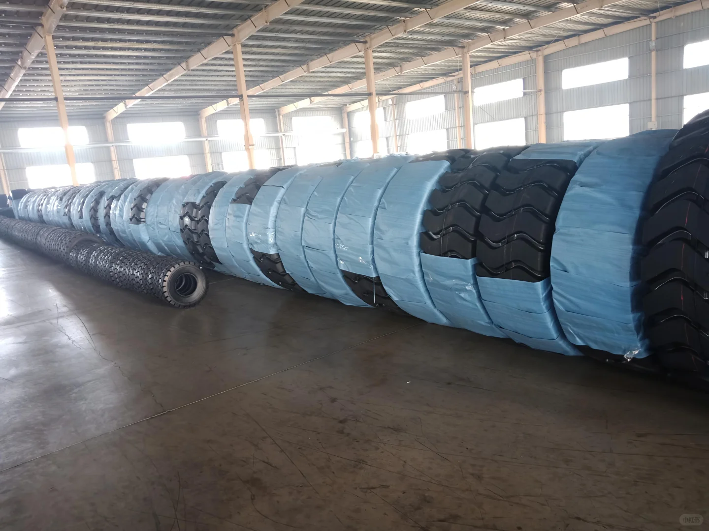 轮胎工厂的日常 ??