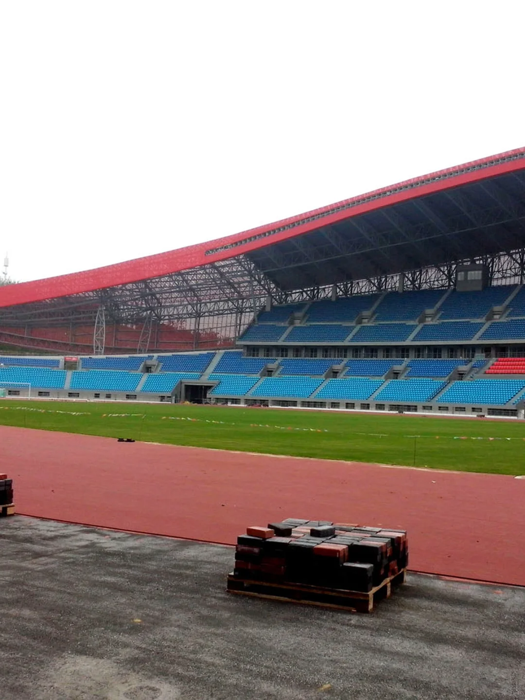 每日球场 | 188 镇江体育会展中心体育场