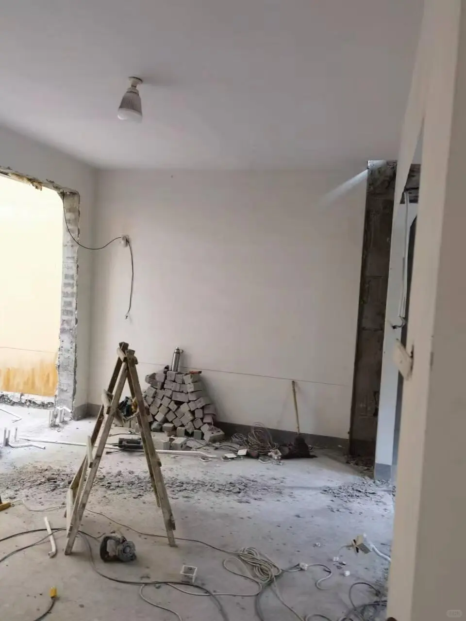 25年入白酒行业是不是等于49年入国军