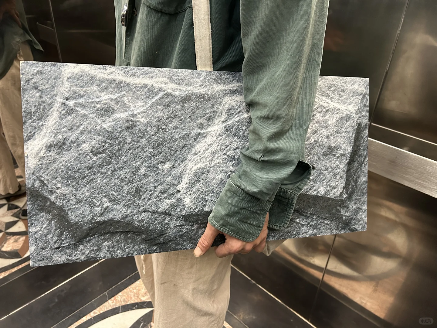 海口展览｜两个人手搓出的展览今天开幕了