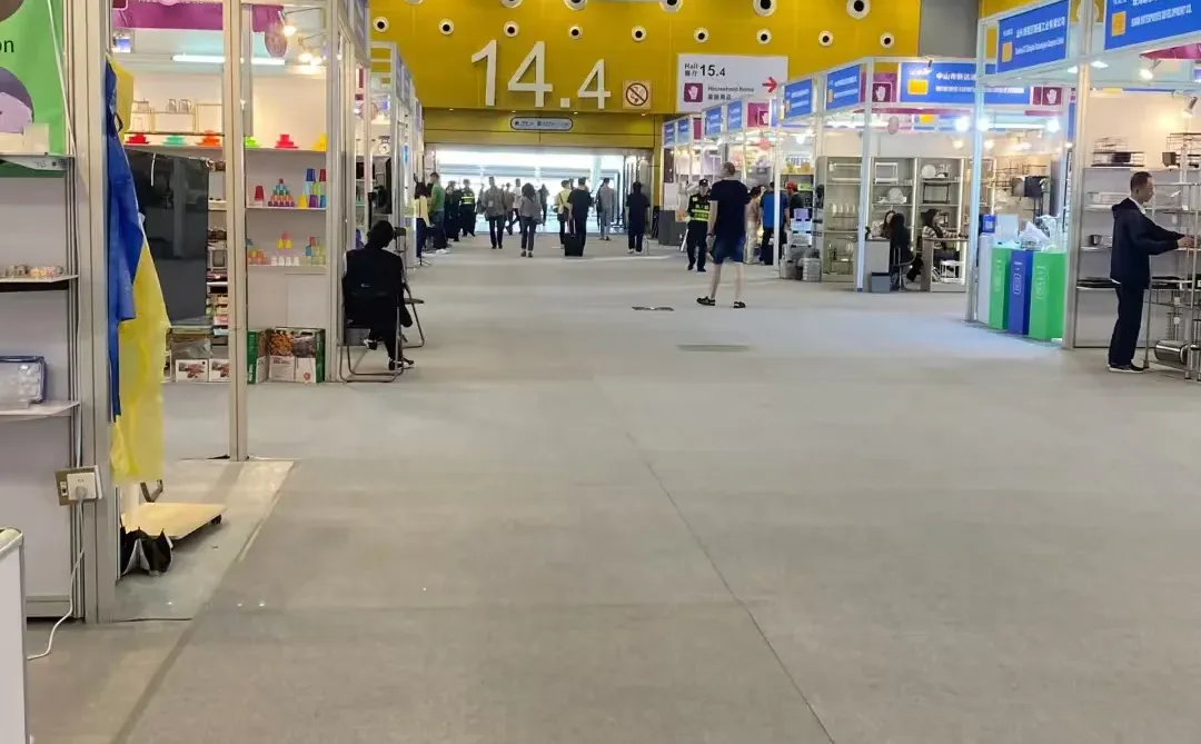 上海展会兼职，日结260r