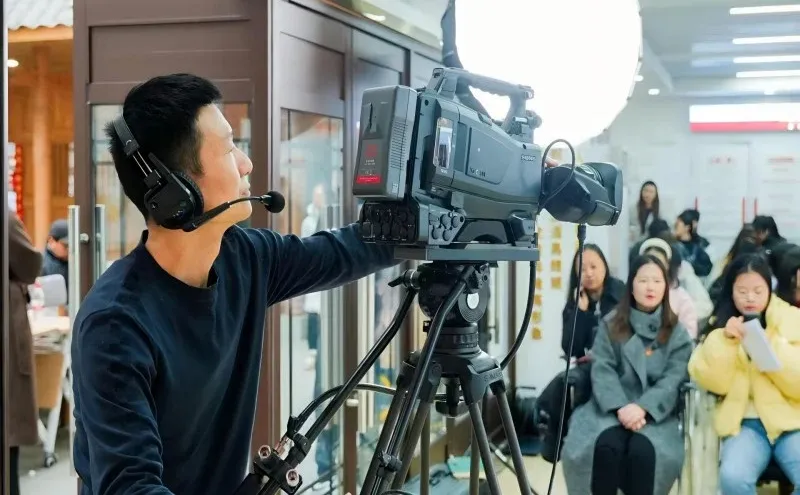 枝江 摄影摄像、花絮摄像、展会活动跟拍