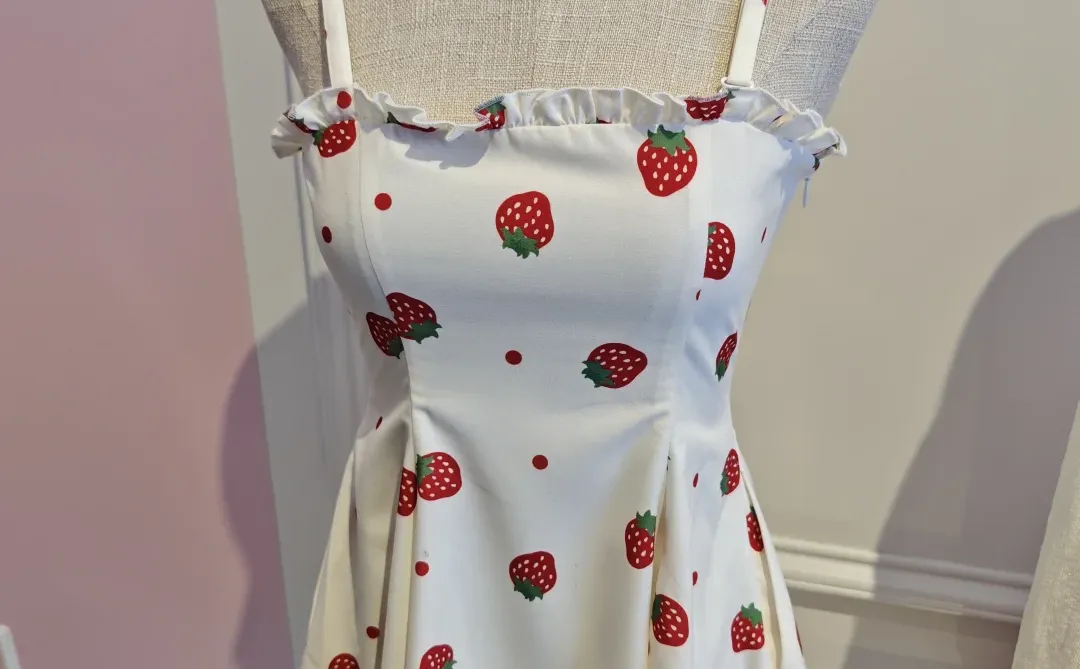 设计展官方宣传暖暖小屋衣服穿反