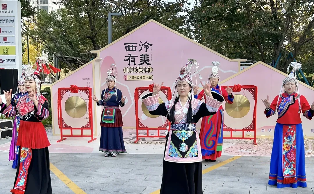 杭州！！预测明天这里会有10000人………