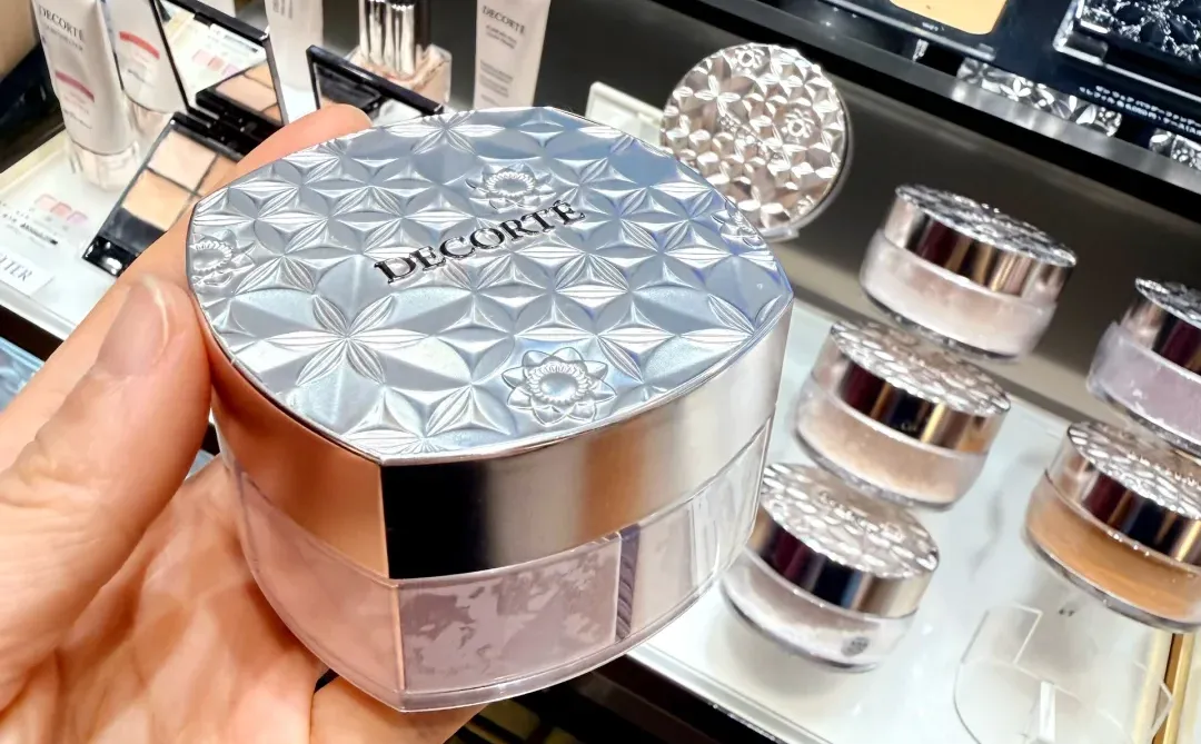 我的漂亮散粉101四格子??采购ing