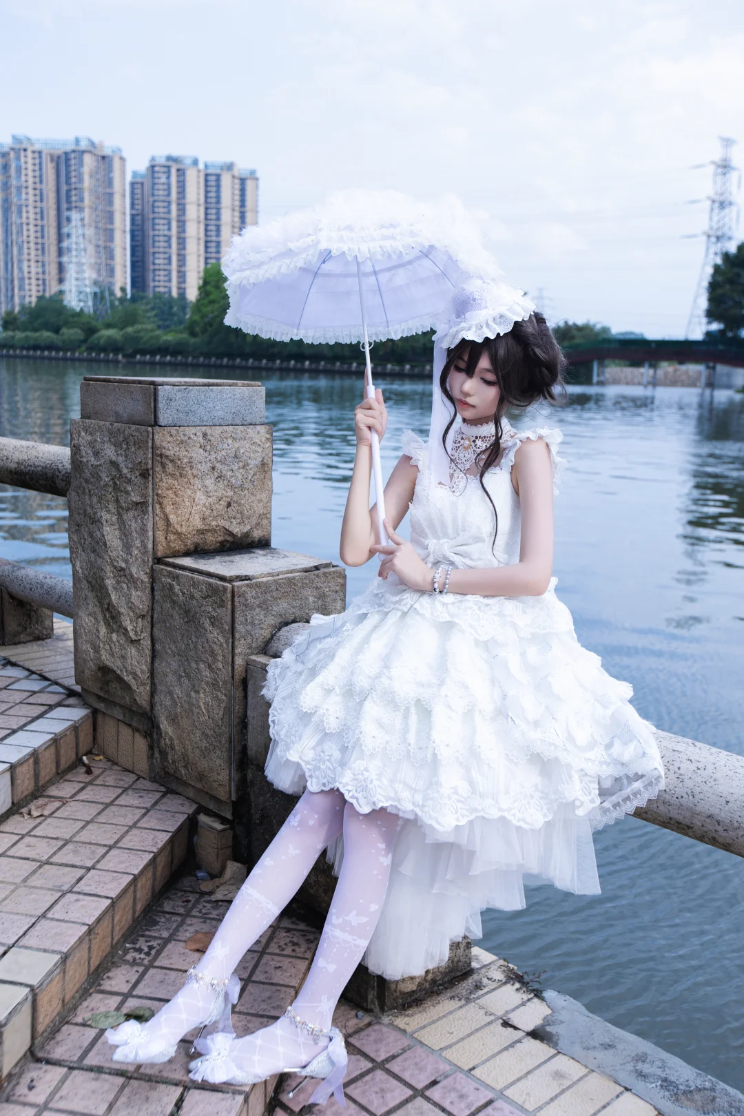 当你逛漫展刚好走到外场