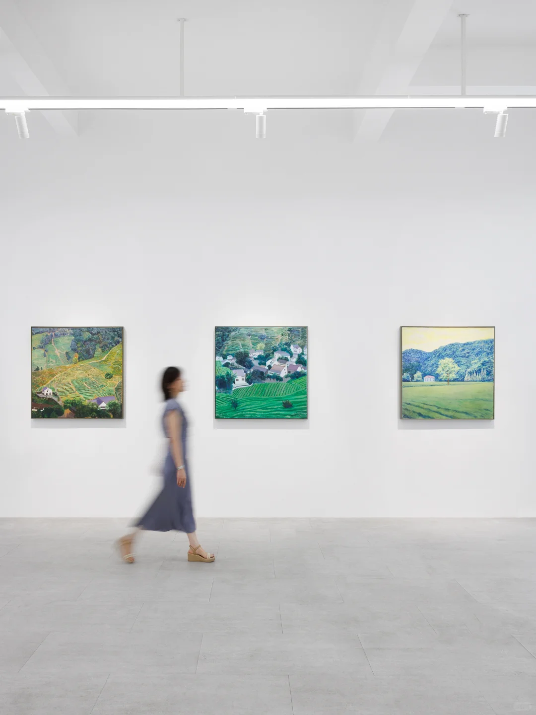 ?绘写山岚流水，天地转瞬的呼吸。