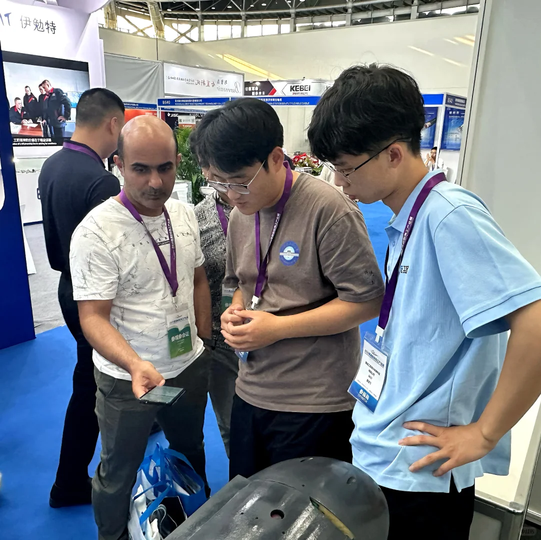 ?直击现场！水下航行器亮相南通海工展！