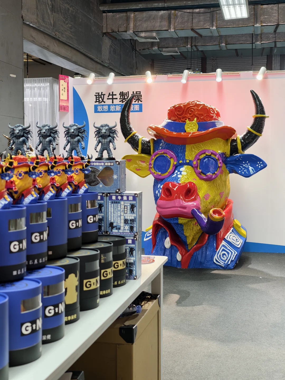 来广州设计周逛了下，蛮多亮眼的设计