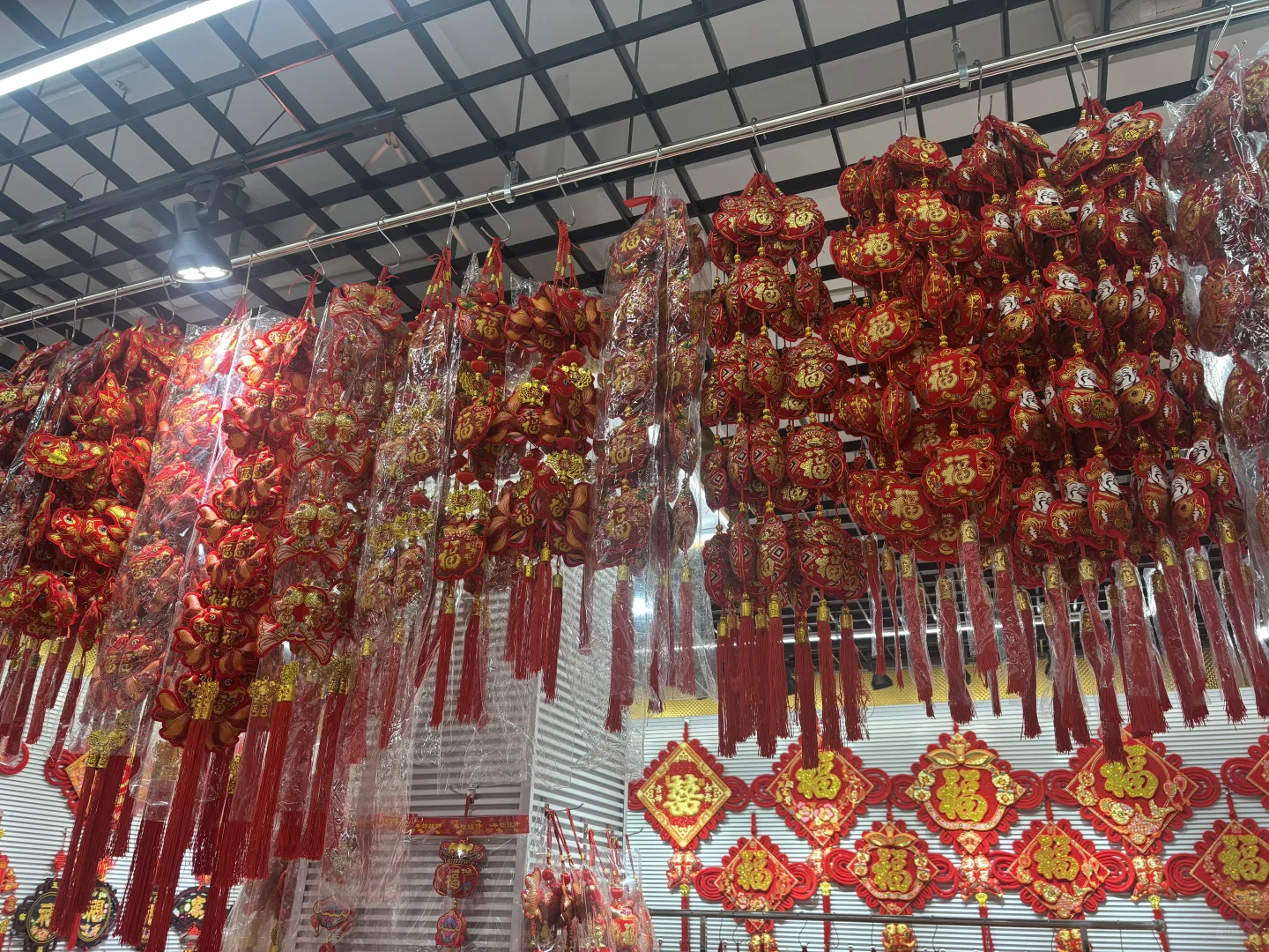 简单的摆一个架子，5天赚到一年生活费