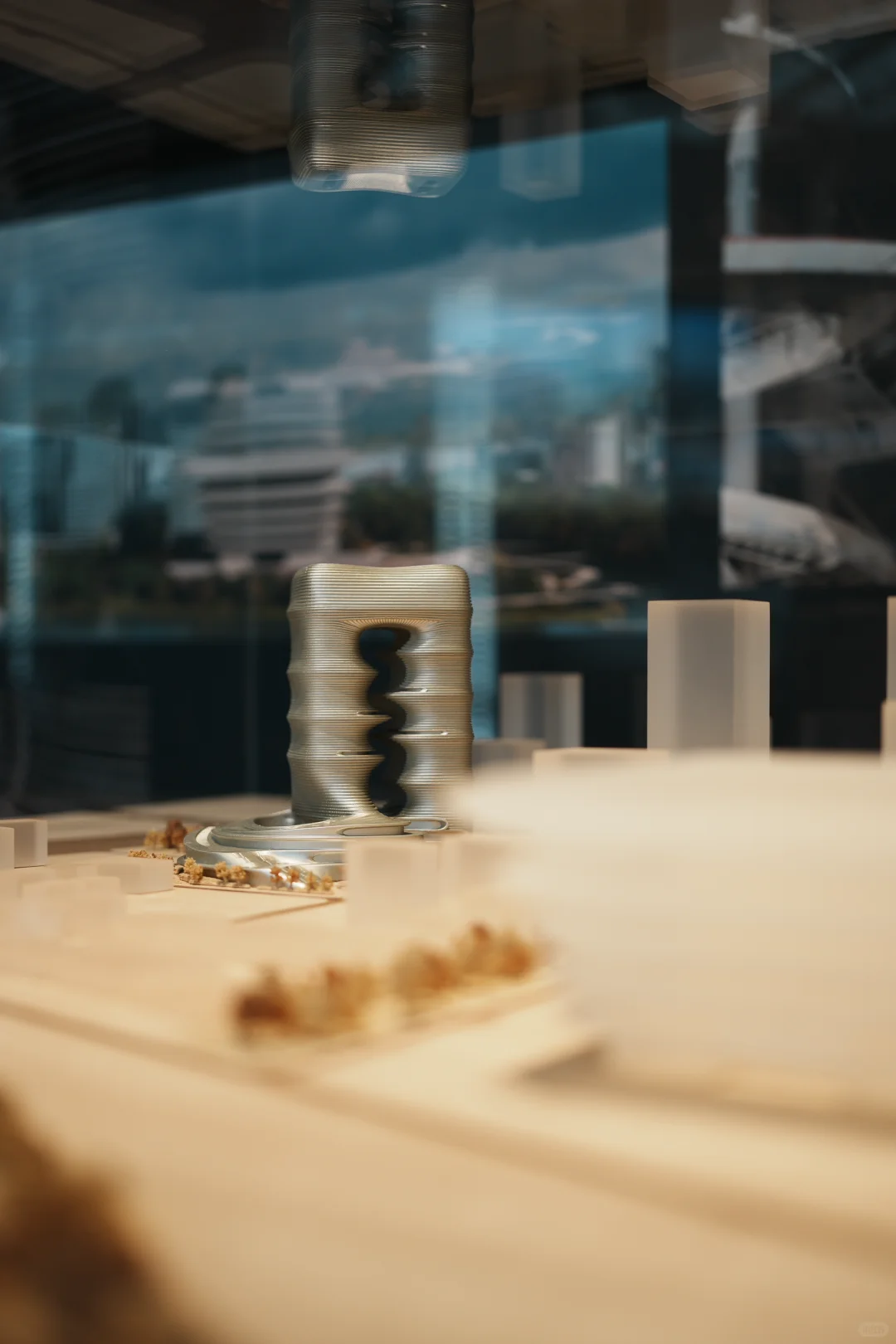 建筑无垠 | 扎哈建筑事务所设计展